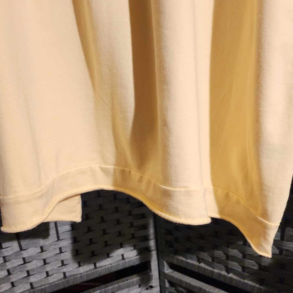 Lane Bryant french terry sweatshirt size 26/28 NWOT in buttery yellow. - Picture 6 of 7